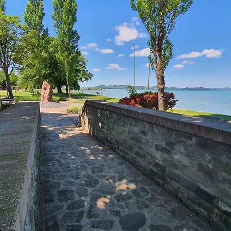 Holiday In - Balaton 45334 Zamardi